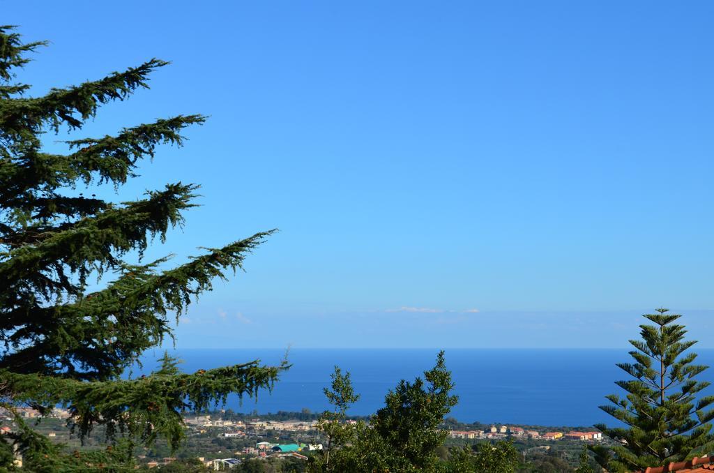 Frasteva Villa Aci Castello Exterior foto